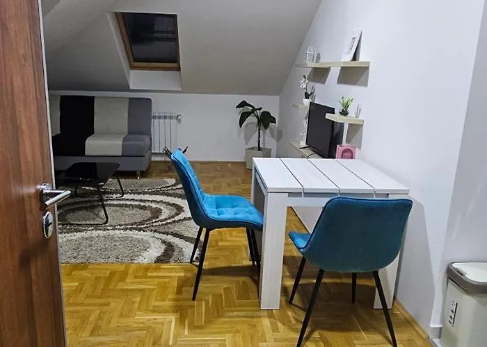 アパート Panorama 2 *